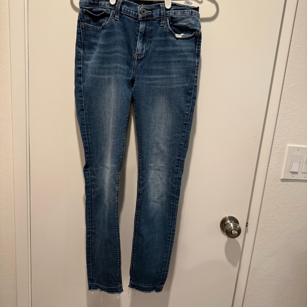 Lucky Brand Women’s Skinny Jeans - Dark Blue Wash